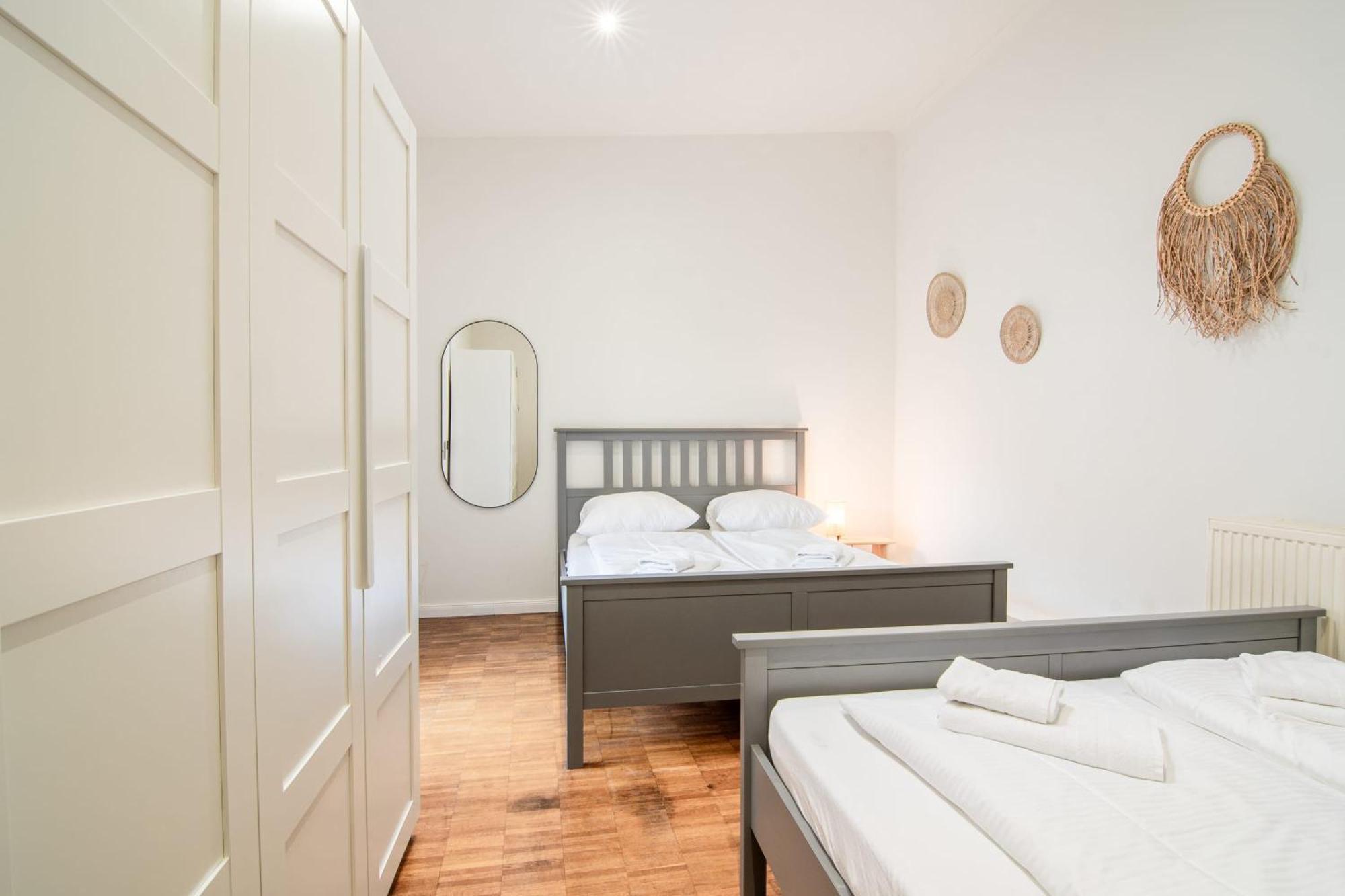 - 2 Bedrooms For Up To 11 Guests Appartement