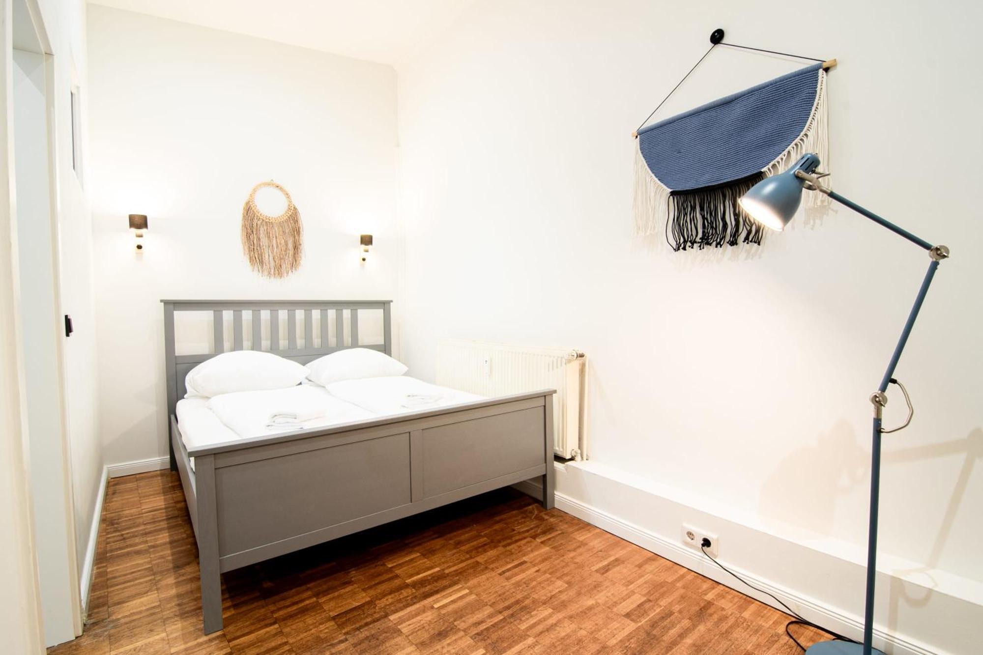 - 2 Bedrooms For Up To 11 Guests * Hamburg-Harburg